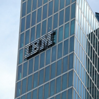 IBM hisselerinde 25 yılın en sert düşüşü