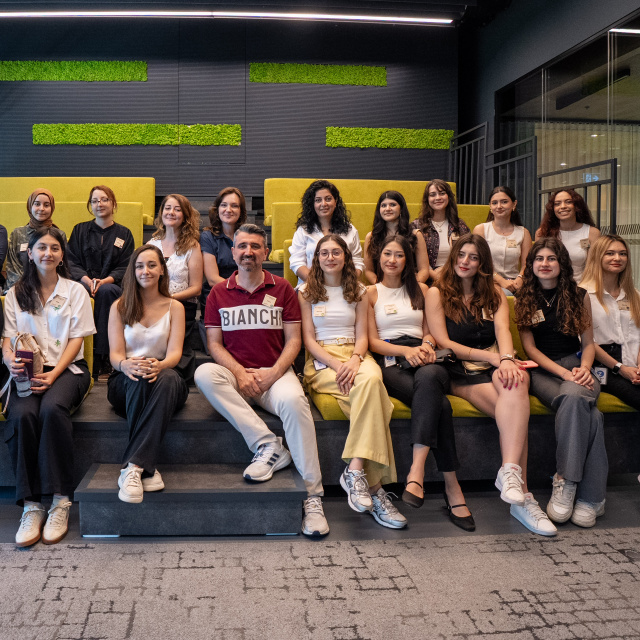 Enerjisa Üretim’den geleceğin kadın liderlerine destek