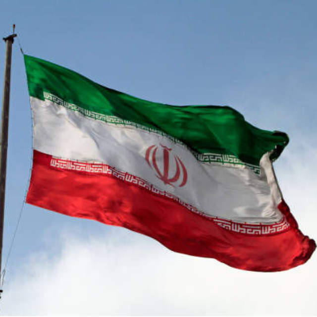 İran'dan "öğrencileri dinlemeye hazırız" mesajı