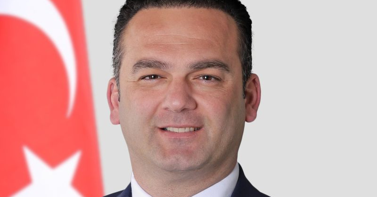 'Hasbi Dede ile ilgili cinsel taciz iddia edilen iken, görevden uzaklaştırıldığı'