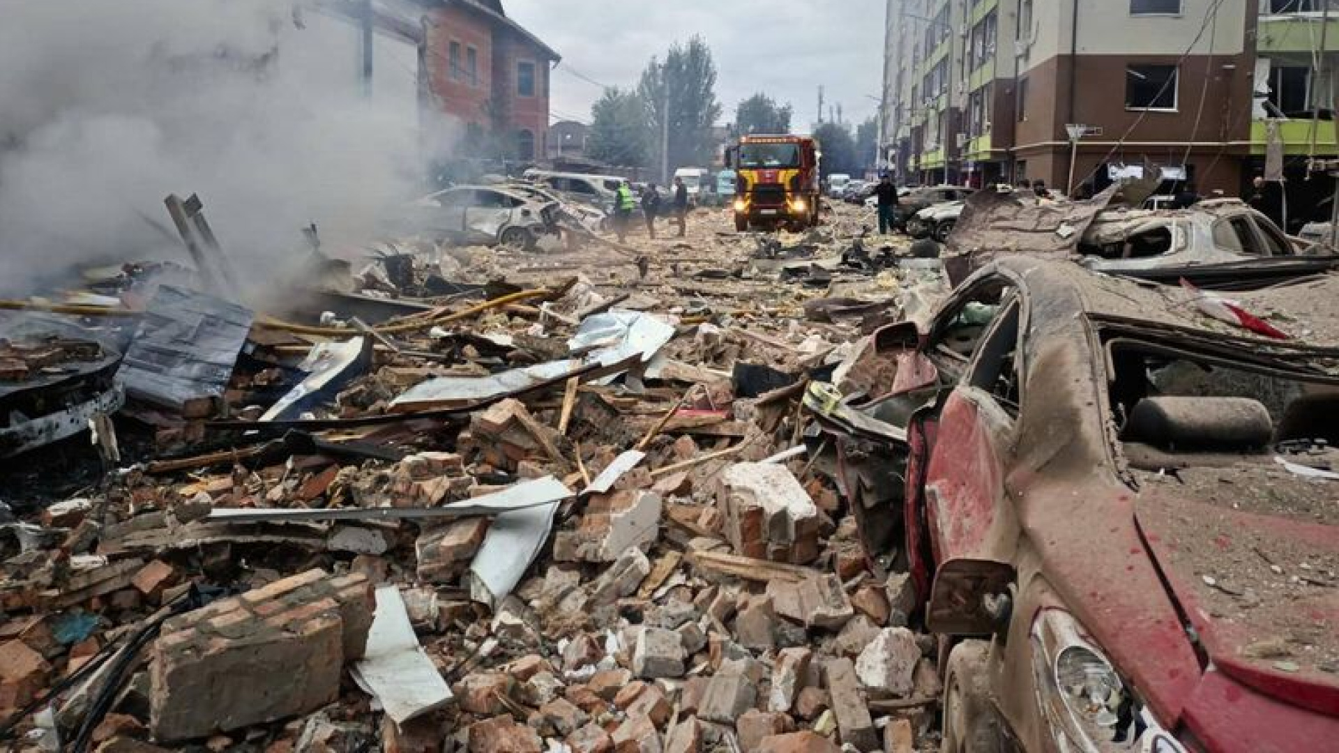 BM'den Çarpıcı Açıklama: Ukrayna'da 15 Binden Fazla Sivil Hayatını Kaybetti