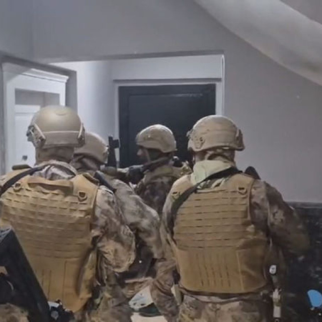 10 ilde uyuşturucu operasyonu: 10 gözaltı