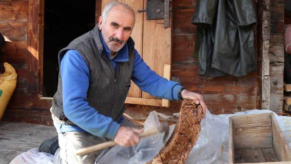 Sadece tek bir mahallede yapılan asırlık gelenek