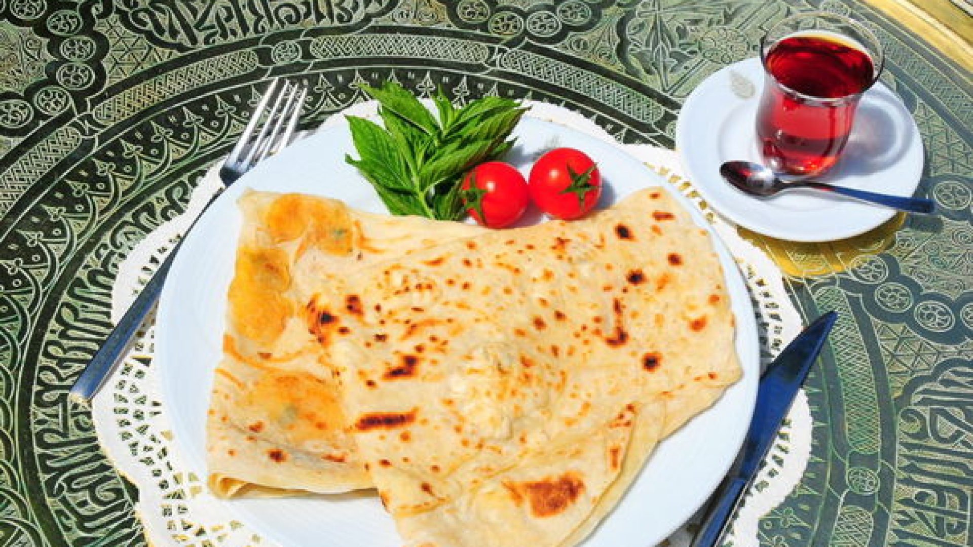 Evde Mükemmel Gözleme Yapmanın Püf Noktaları ve Tarifi