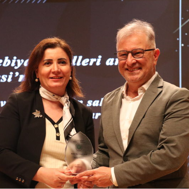 'Cevdet Kudret Edebiyat Ödülü' Yekta Kopan'a verildi