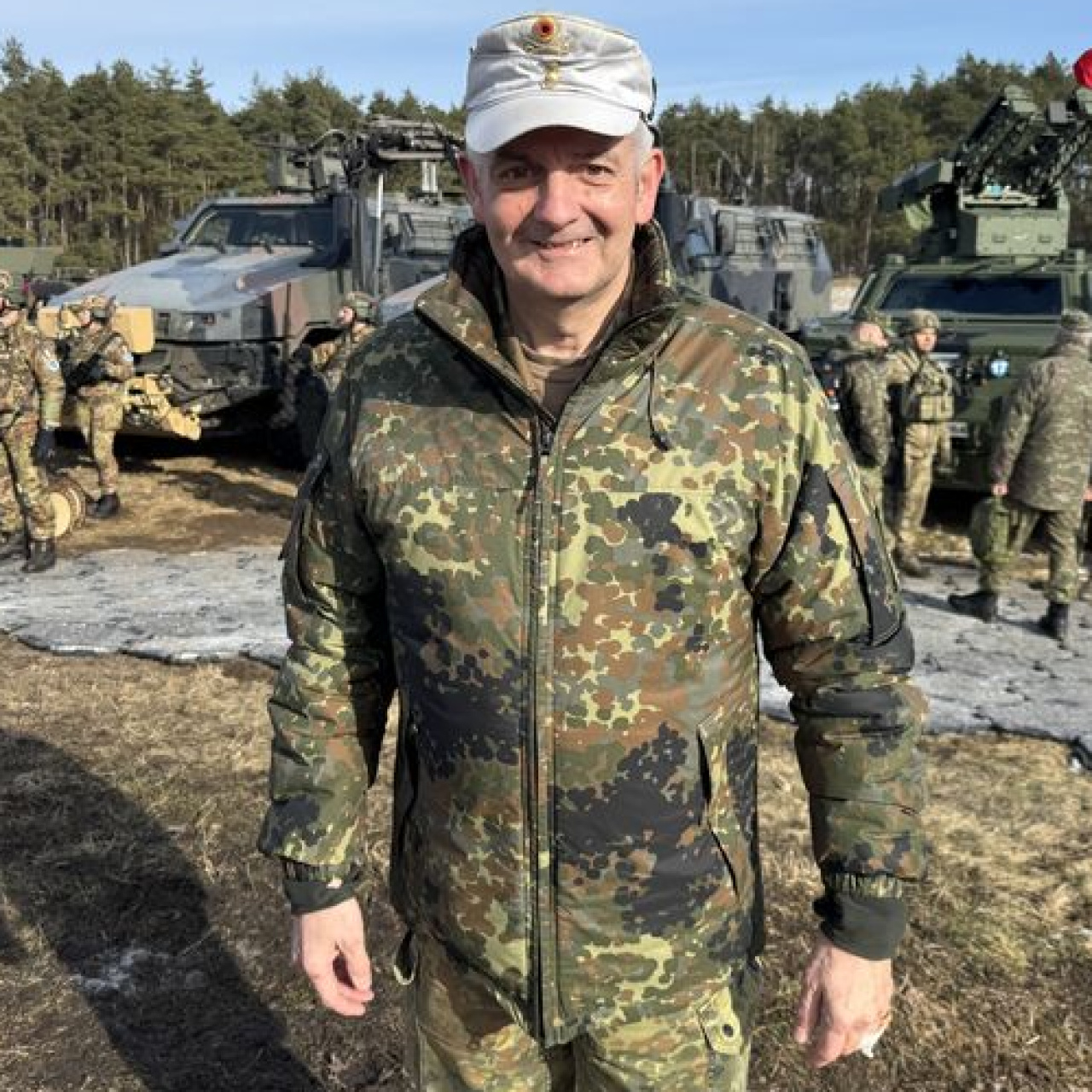 Alman Korgeneral: TSK NATO'ya çok önemli katkı sağlıyor