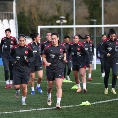 A Milli Kadın Futbol Takımı hazırlıklarını sürdürdü!