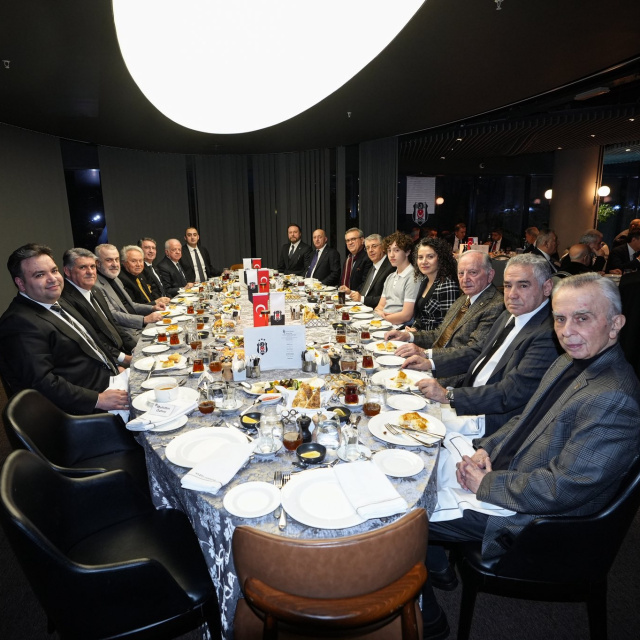 Beşiktaşlı yöneticiler iftarda buluştu!
