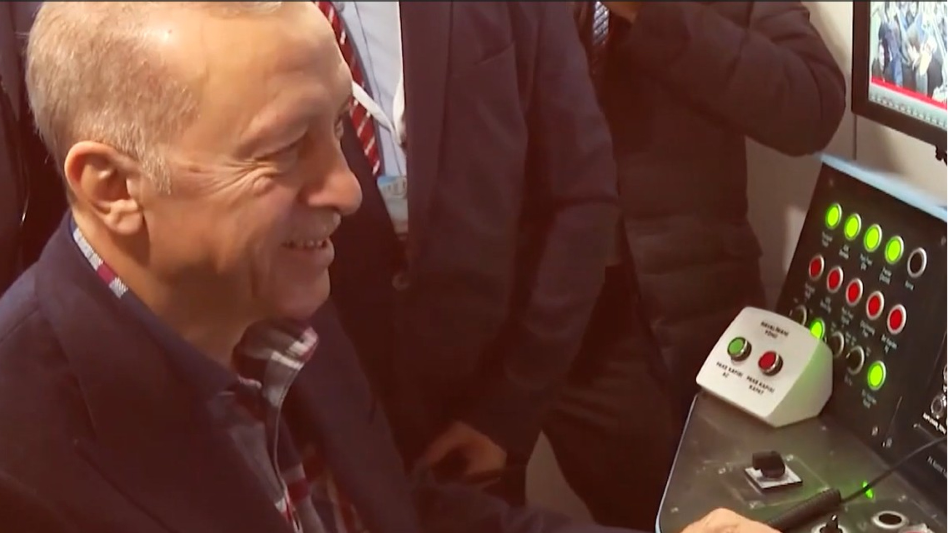 AK Parti'den Cumhurbaşkanı Erdoğan'a Doğum Günü Şarkısı ve Video Klip