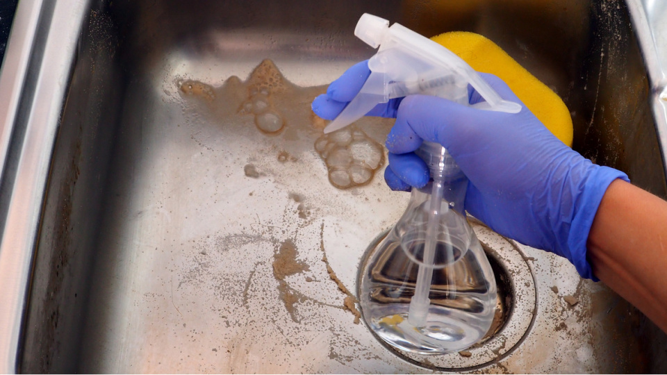 Sadece beyaz sirke ile temizlik mümkün mü?