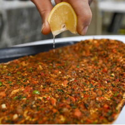 Evde lahmacun hamuru nasıl yapılır?