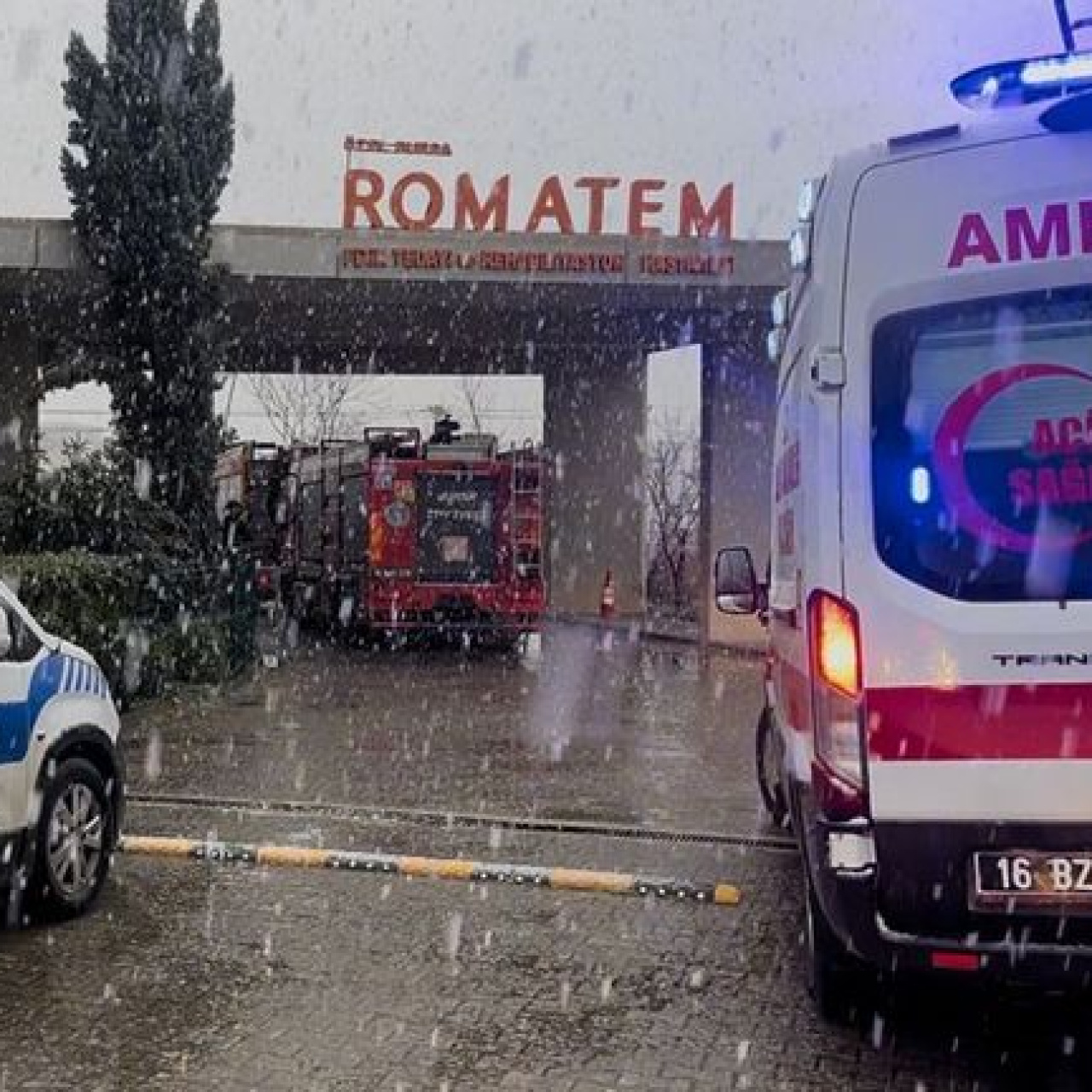 Hastane yemekhanesinde yangın