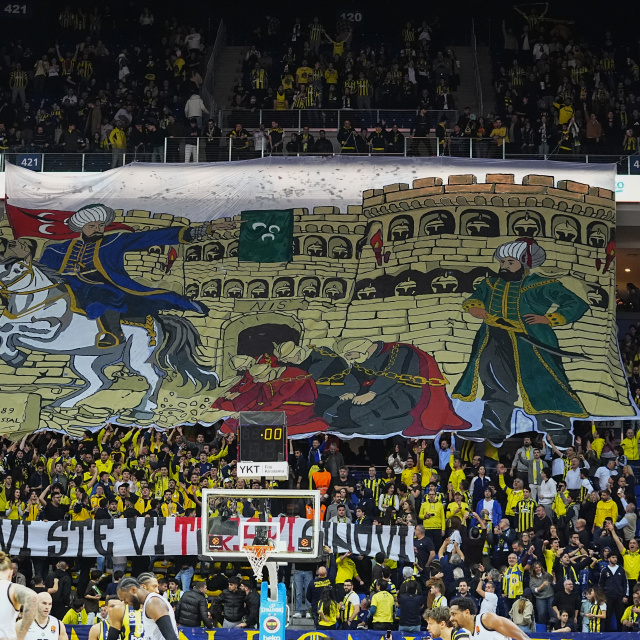 Fenerbahçe'den Partizan'a tarihi cevap!