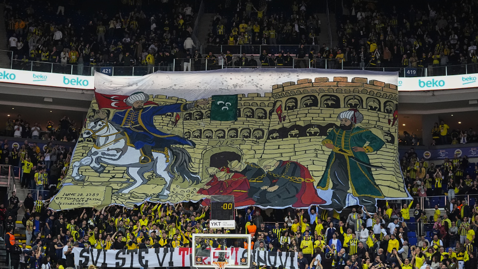 Fenerbahçe'den Partizan'a tarihi cevap!