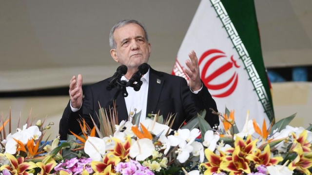 İran, nükleer silah yapmayacağı sözünü yineledi