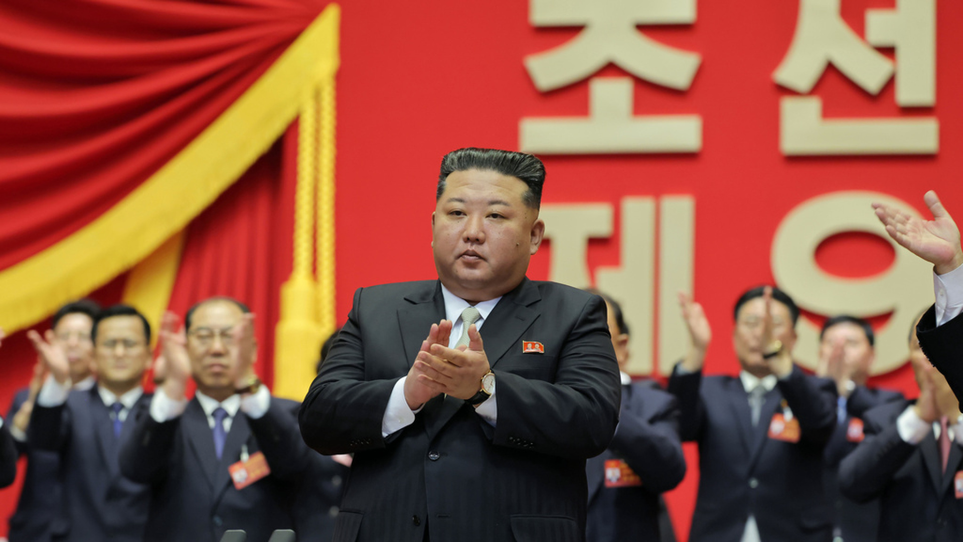 Kim Jong Un'dan ABD'ye Çağrı: Saygı Gösterirlerse İyi Geçiniriz