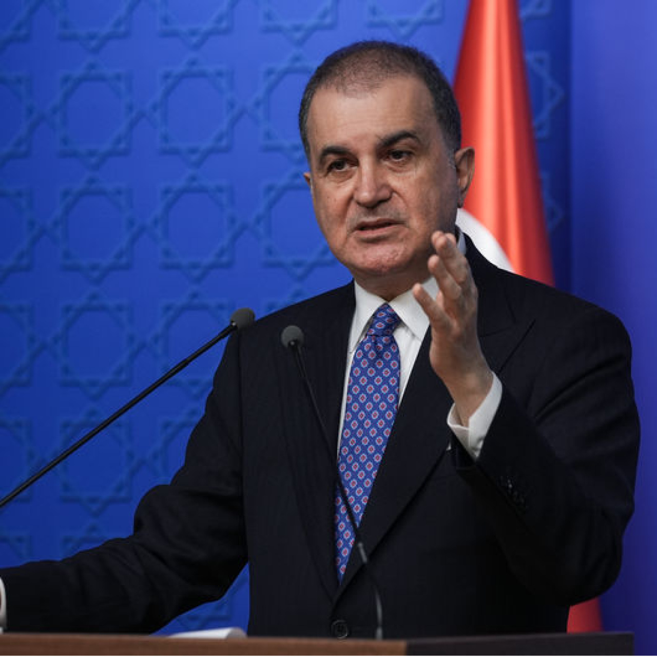 Çelik: “Siyasi navigasyon” problemi vahim bir noktaya geldi