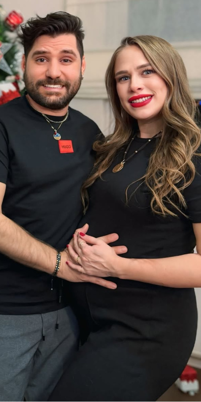 Ünlü çiftin bebekleri dünyaya geldi