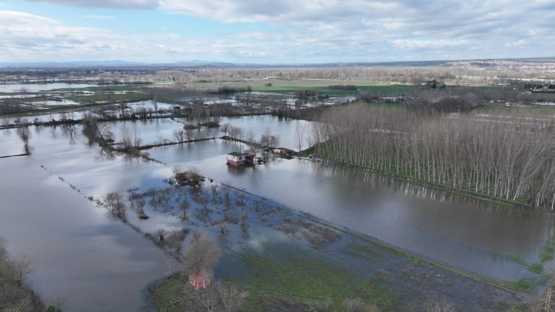 Meriç Nehri'nde Pik Seviye Geride Kaldı, Taşkın Suları Çekiliyor