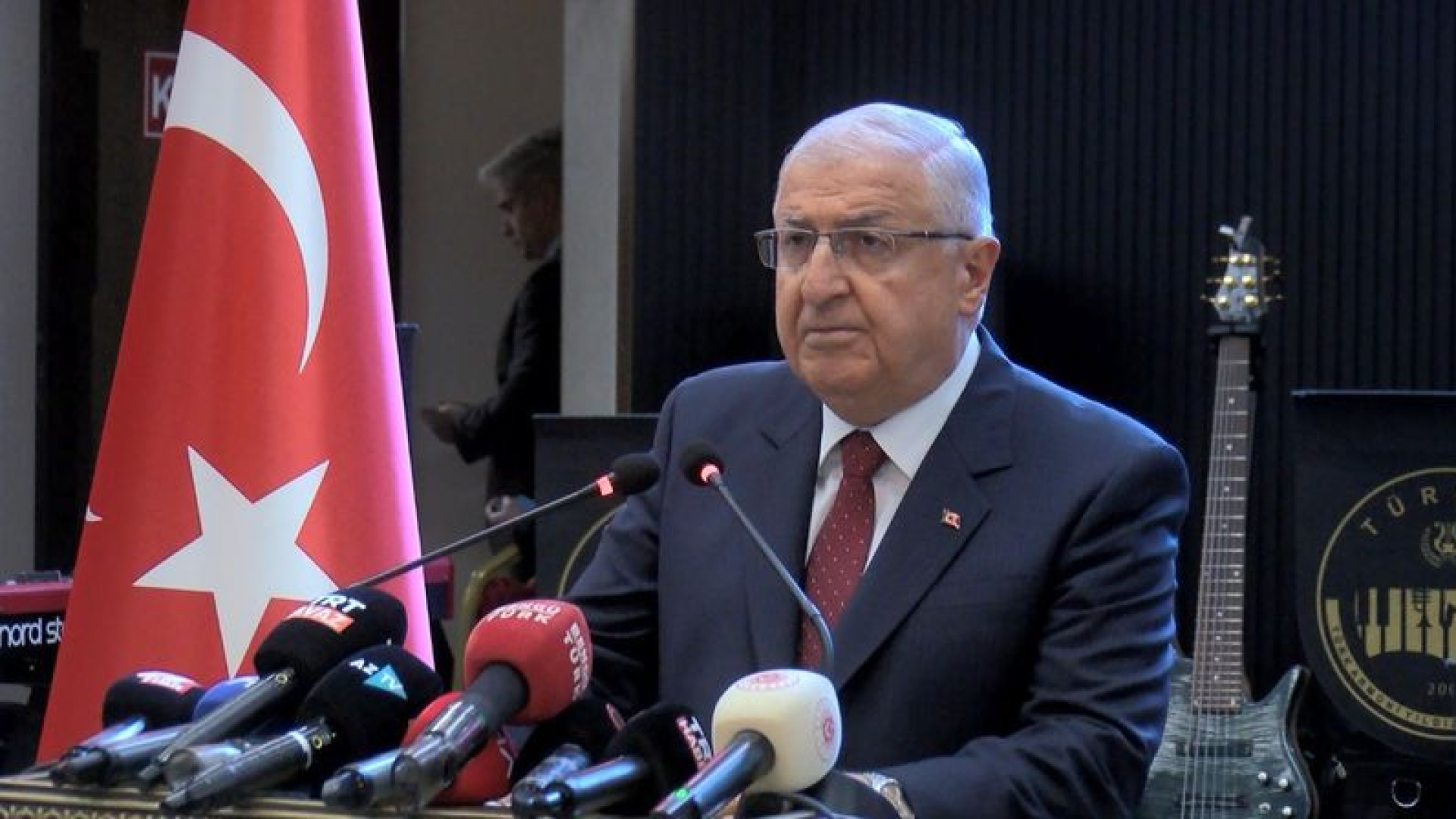 Milli Savunma Bakanı Güler, Adalet Bakanı Gürlek'e Ziyarette Bulundu