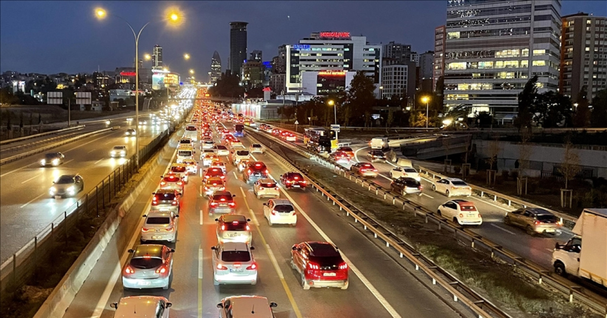 'İstanbul'daki İftar Öncesi Trafik Durumu' Genellik Yüzde %85'e