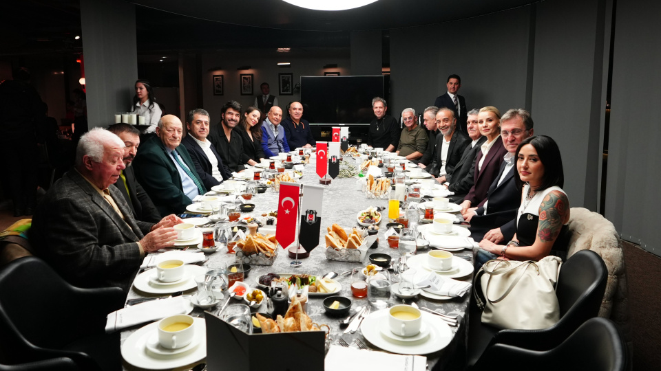 Beşiktaş camiası iftarda buluştu