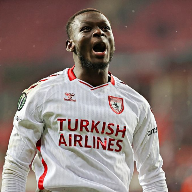 "Takım arkadaşlarımla gurur duyuyorum"