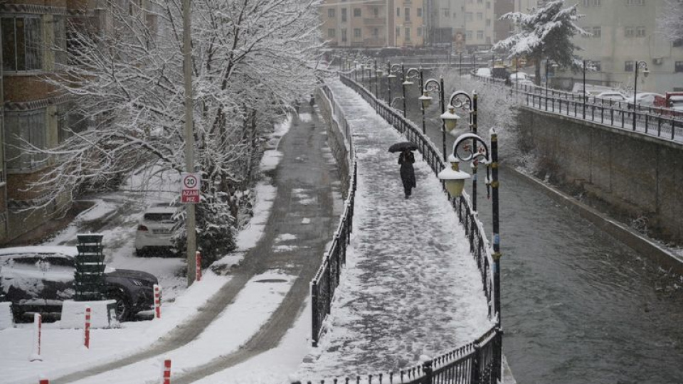 Bazı illerde okullar tatil edildi