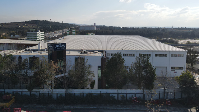 Tuzla’da 1 milyonu aşkın akıllı telefon üretti