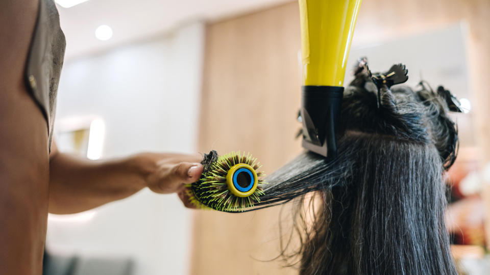 Evde Brezilya fönü nasıl yapılır?