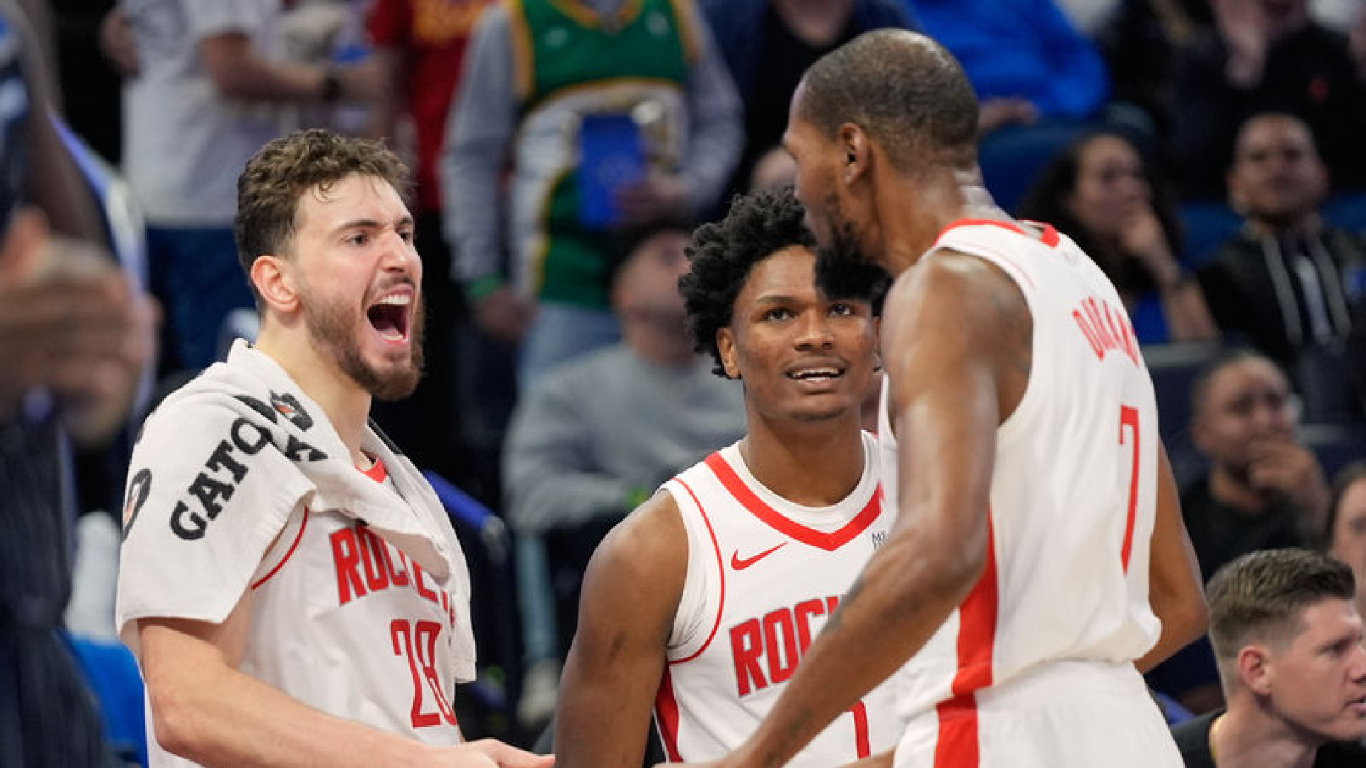 NBA'de Rockets, 19 Sayı Geriden Gelerek Magic'i Yendi; Şengün ve Bona Performansları