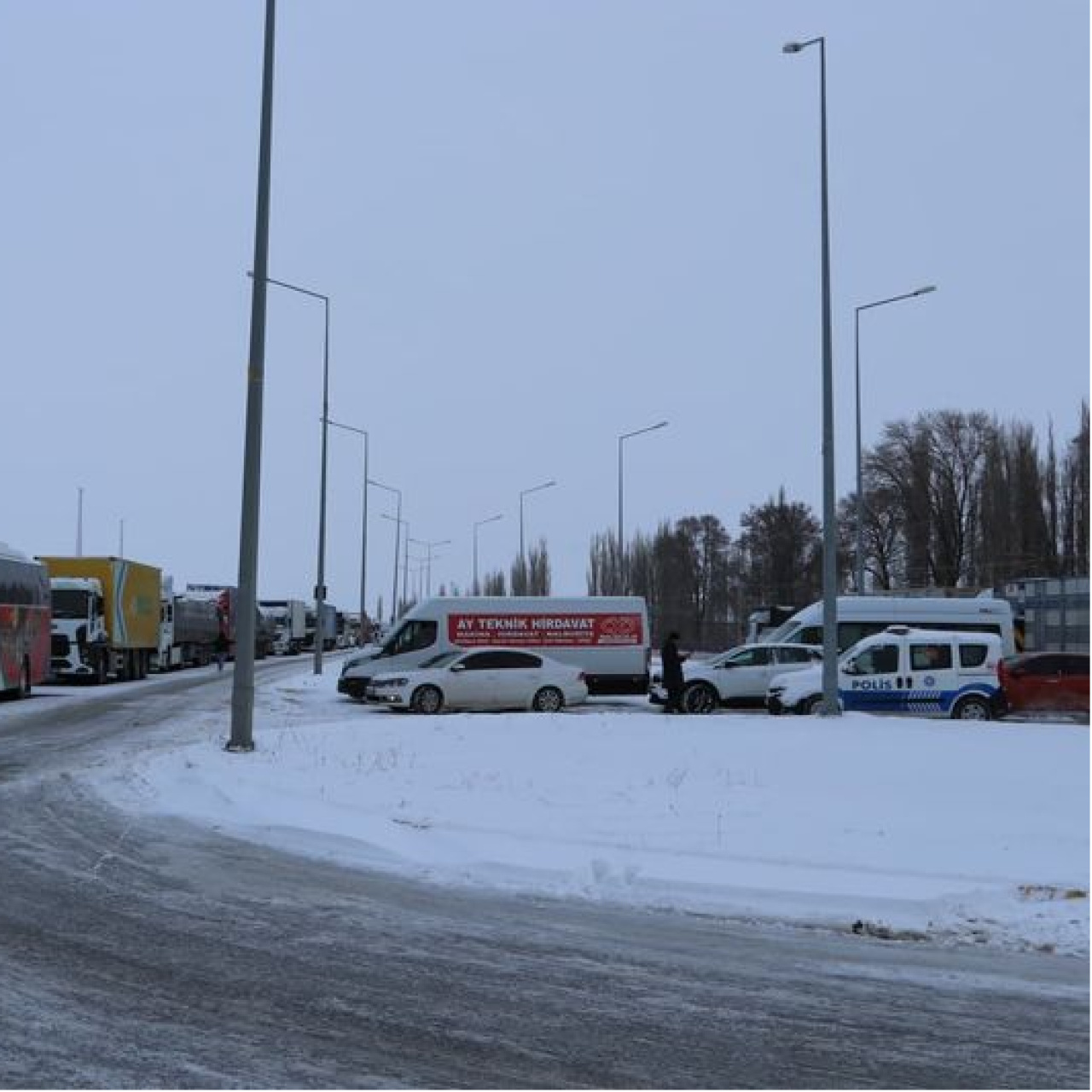 3 şehirler arası yolu tipi vurdu!