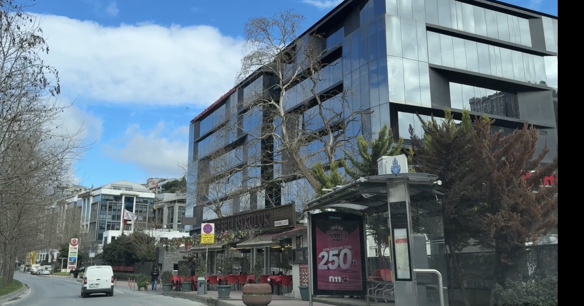 Universitede Bıçaklı Saldırı, Öğrencinin Entübe Edildi