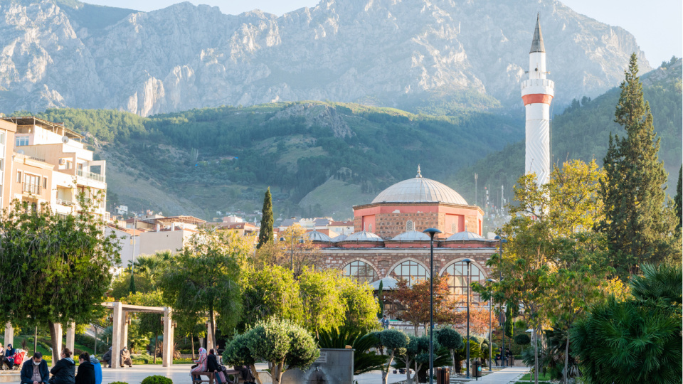 Manisa'nın neyi meşhur?