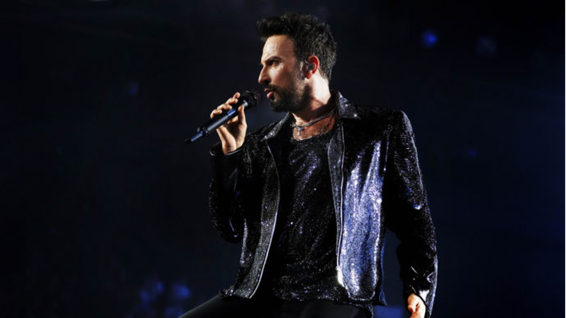 Tarkan İstanbul Konserlerinden Sonra Hayranlarını Özlediğini İtiraf Etti