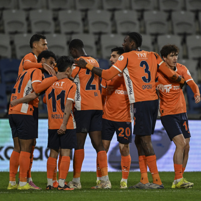 Selke attı, Başakşehir kazandı!