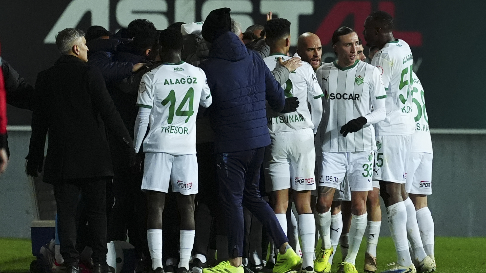İstanbulspor, Iğdır FK'ya Sahanında 2-1 Yenildi | Trendyol 1. Lig'de 28. Hafta