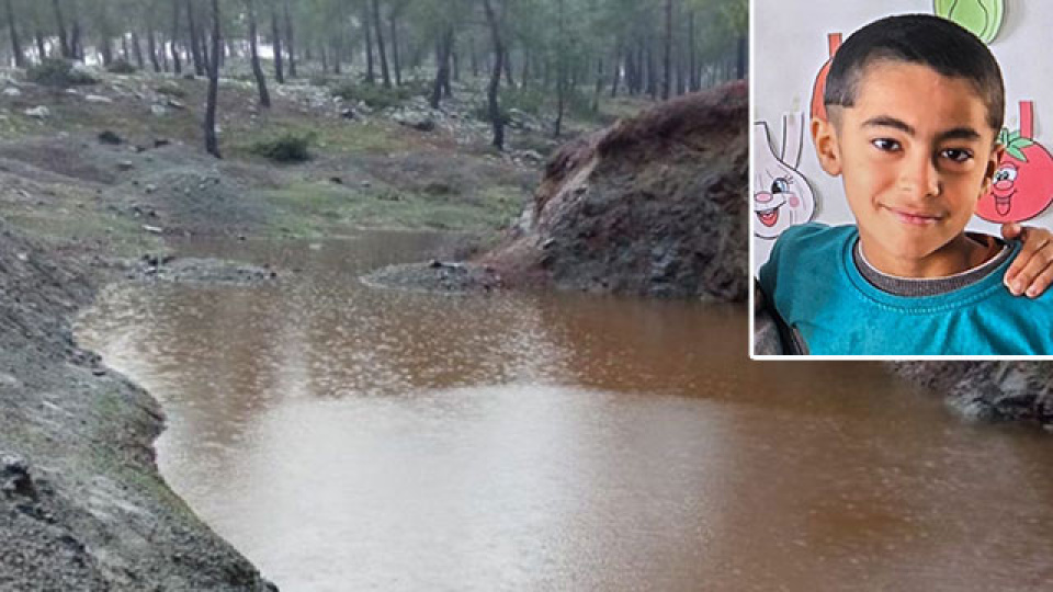 Cüneyt'e mezar olan çukur kapatıldı