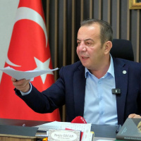 Bolu Belediye Başkanı Tanju Özcan ve 12 kişi hakkında 'irtikap'tan gözaltı kararı