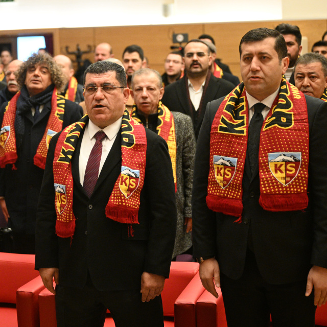 Kayserispor'da Nurettin Açıkalın güven tazeledi