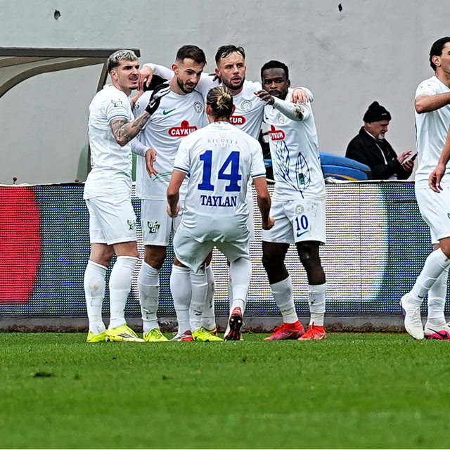 Rizespor'dan Kasımpaşa'ya 3 gollü tarife!