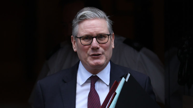 "İngiltere uçakları orta doğu semalarında"