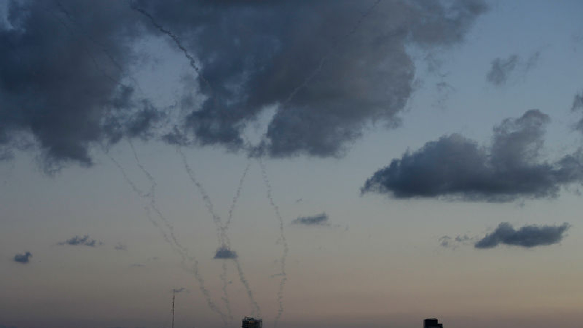 ABD Büyükelçiliği'nden Amerikan vatandaşlarına uyarı | Dış Haberler