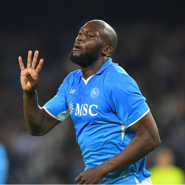 Napoli'nin yüzü 90+6'da güldü!