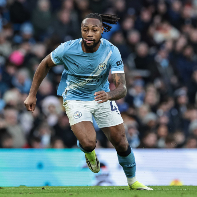 M.City tek attı, üç aldı!