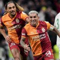 Yazarlardan Lucas Torreira'ya büyük övgü!