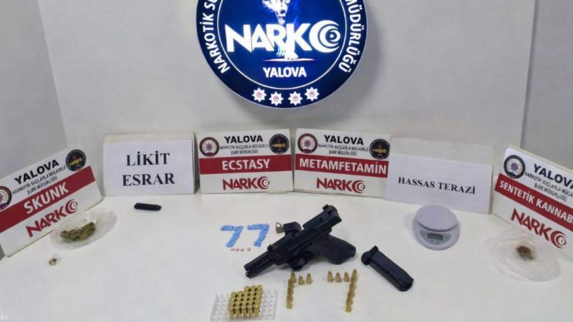 Yalova merkezli uyuşturucu operasyonunda 4 zanlı tutuklandı