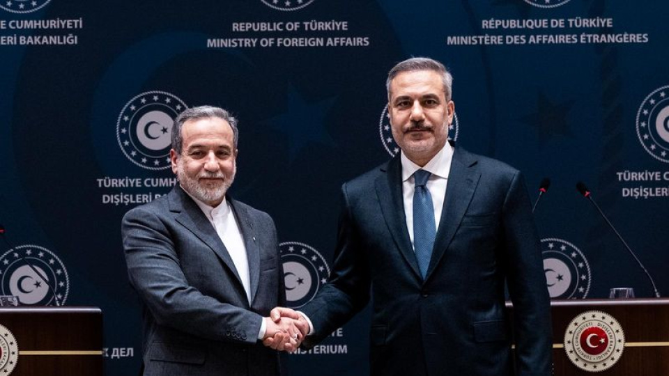 Bakan Fidan İranlı mevkidaşıyla görüştü