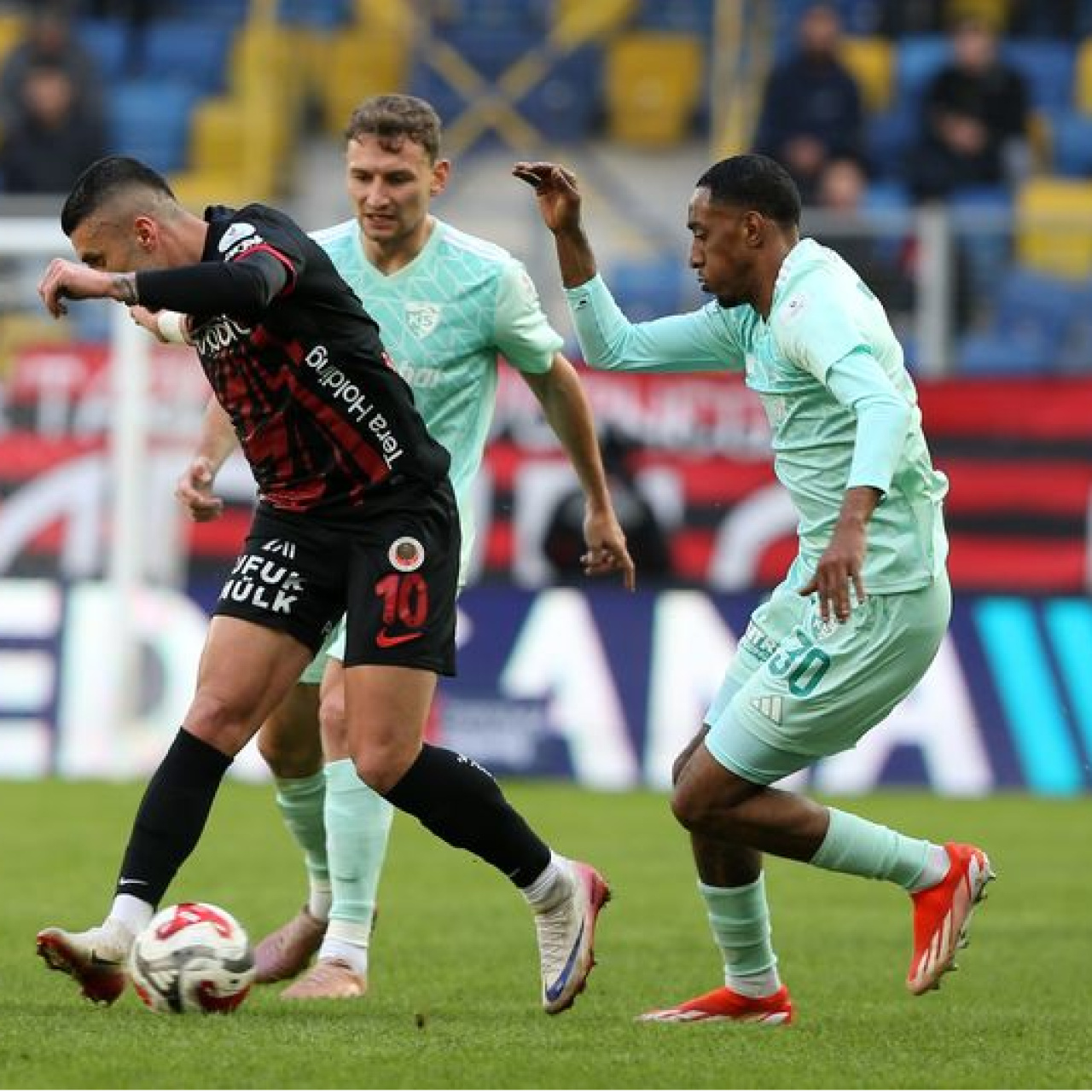 Ankara'da gol sesi yok!