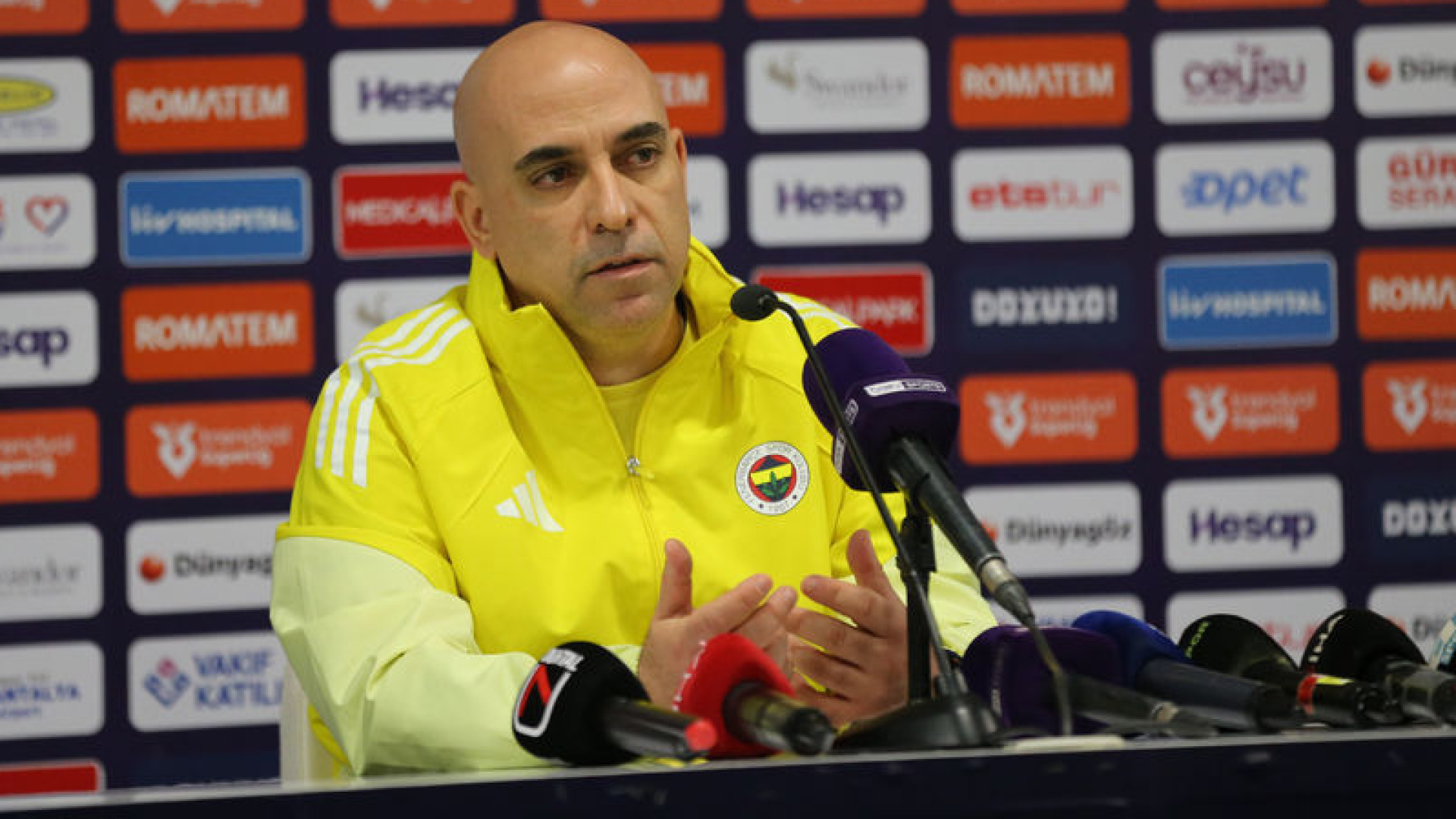 Zeki Murat Göle: Fenerbahçe Seviyesinde Görülemeyecek Goller Yedik